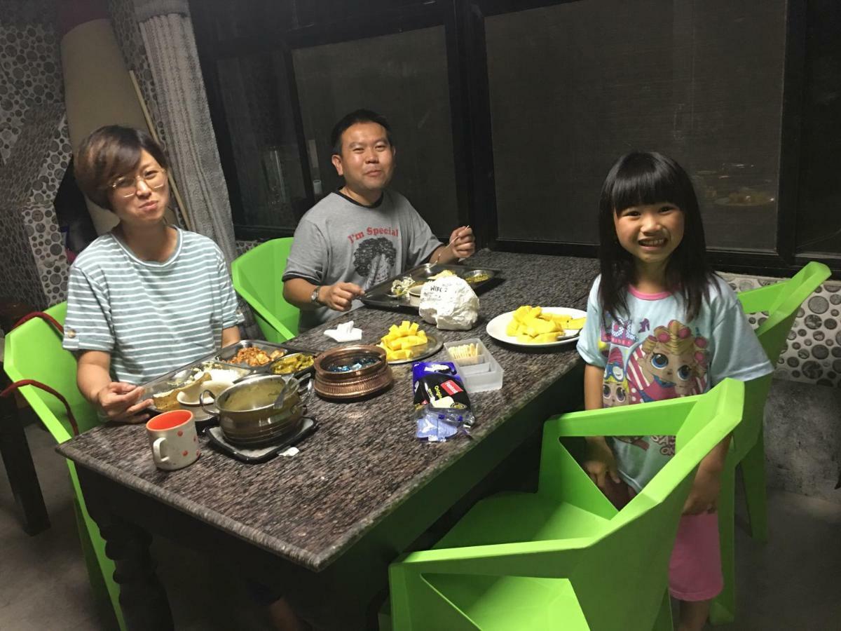 Bnb Royal Tourist House Katmandu Dış mekan fotoğraf